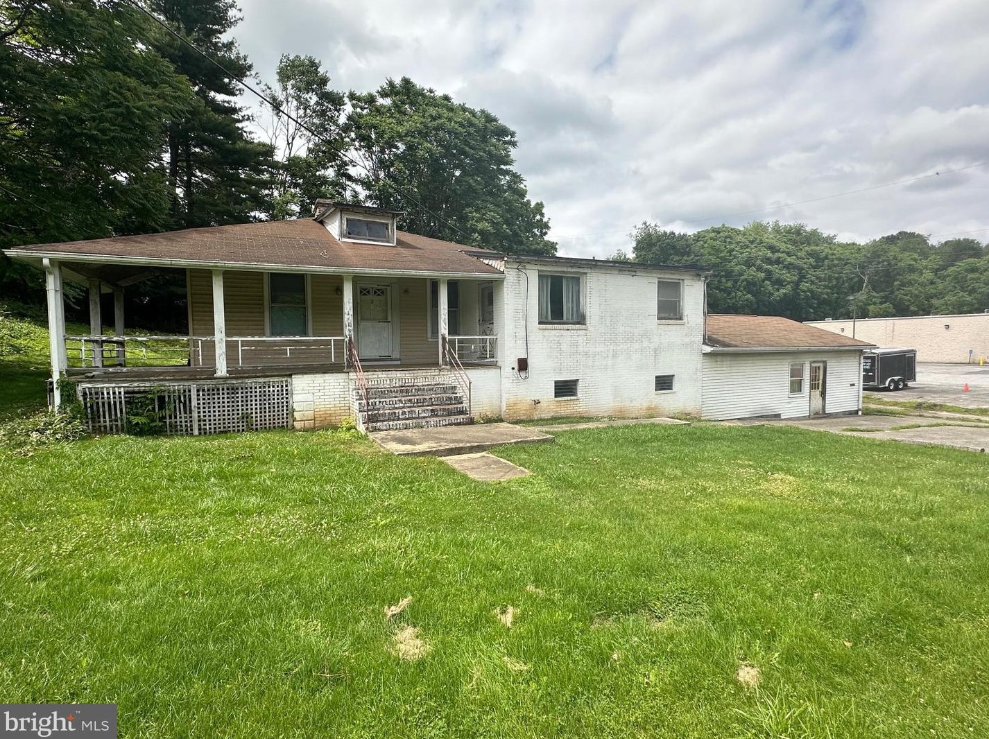 147 Manchester St, Hametown, PA 17327