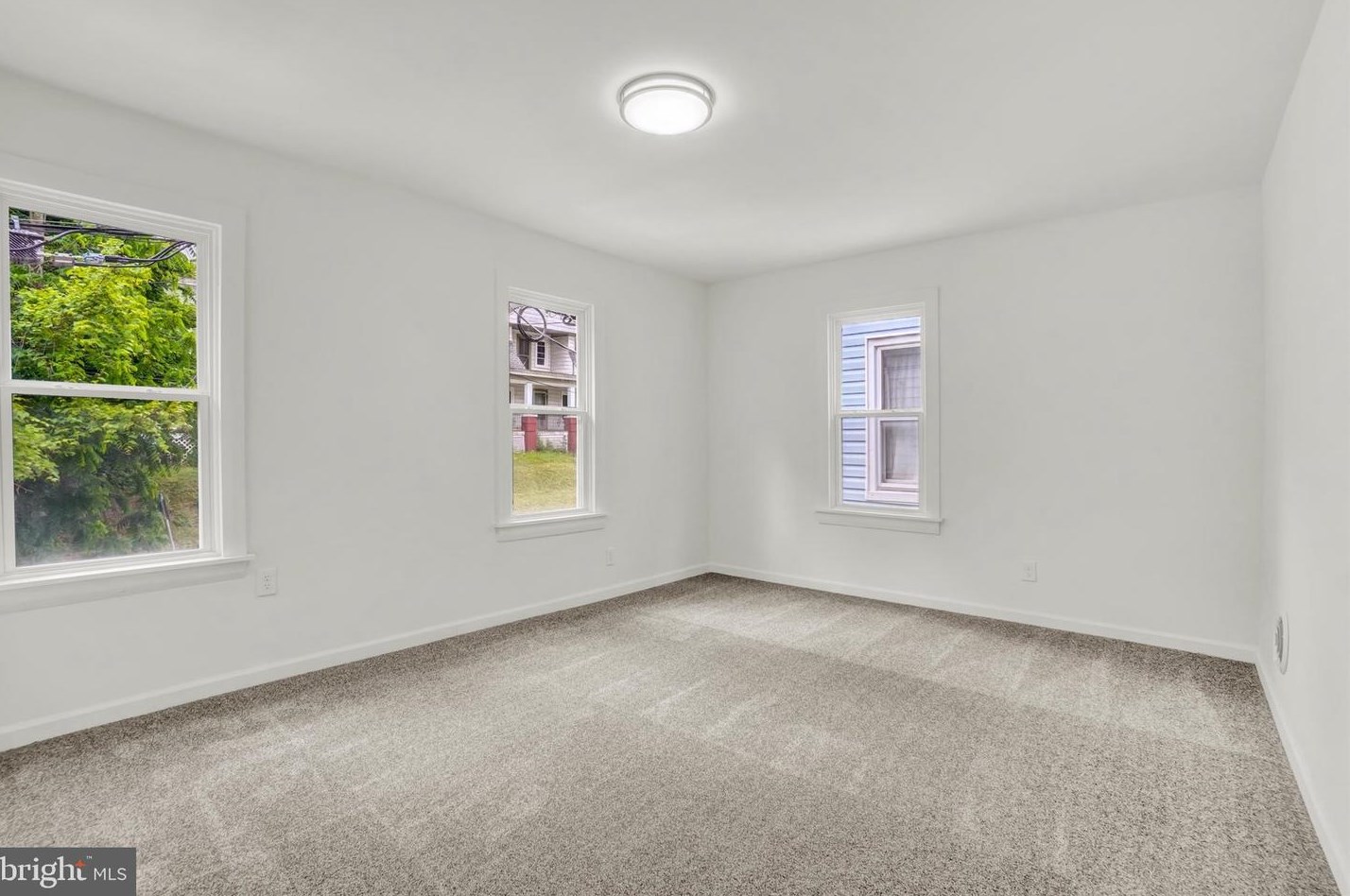 20 E Main St, Bittersville, PA 17366