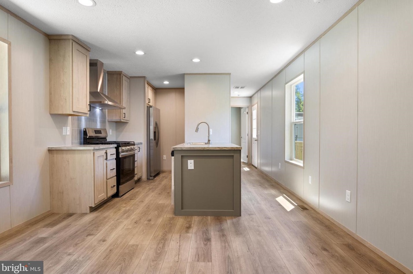 1 2nd St, York, PA 17406