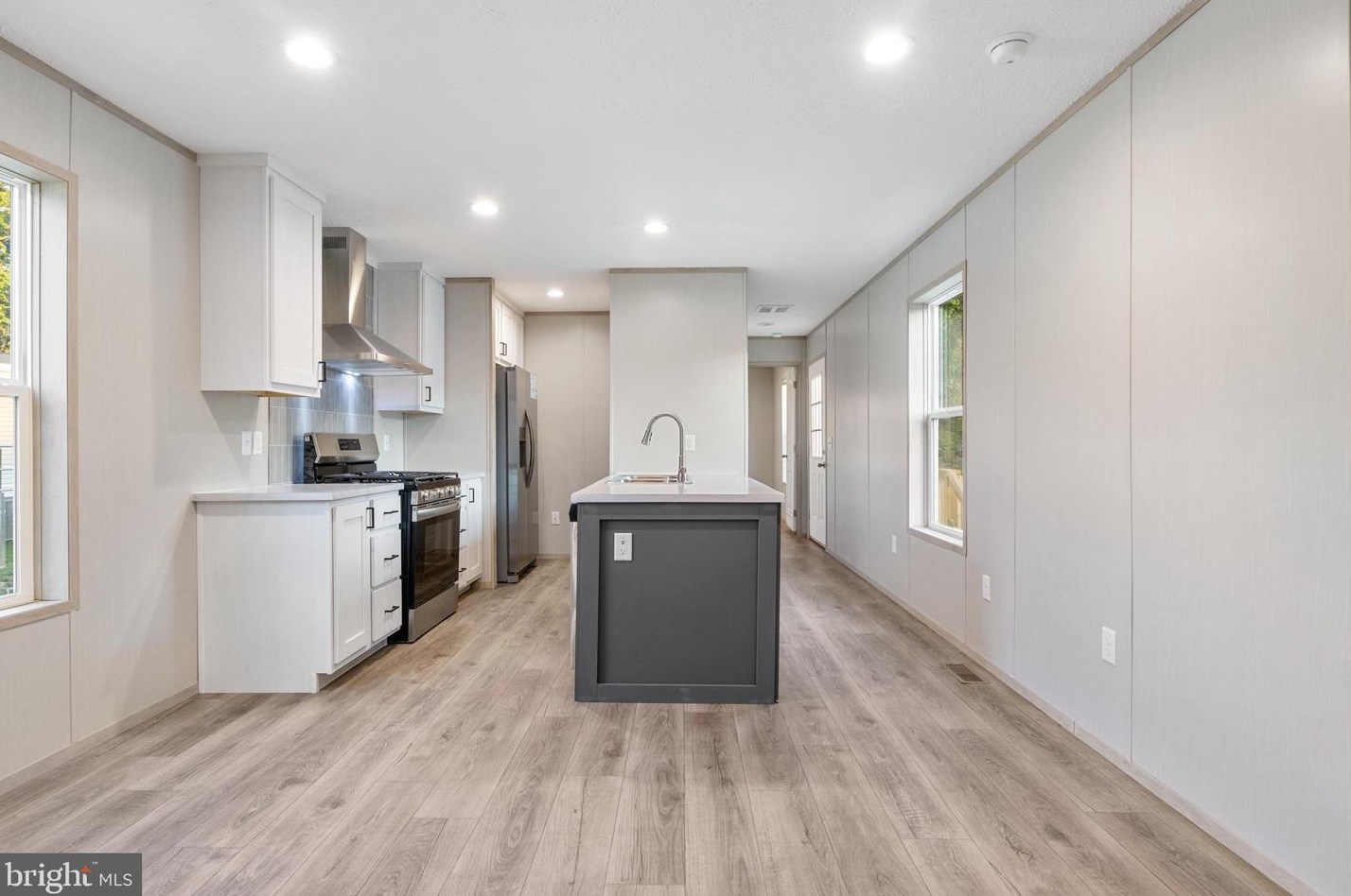 4 3rd St, York, PA 17406