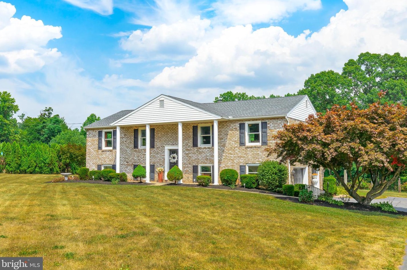 275 E Butter Rd, York, PA 17404