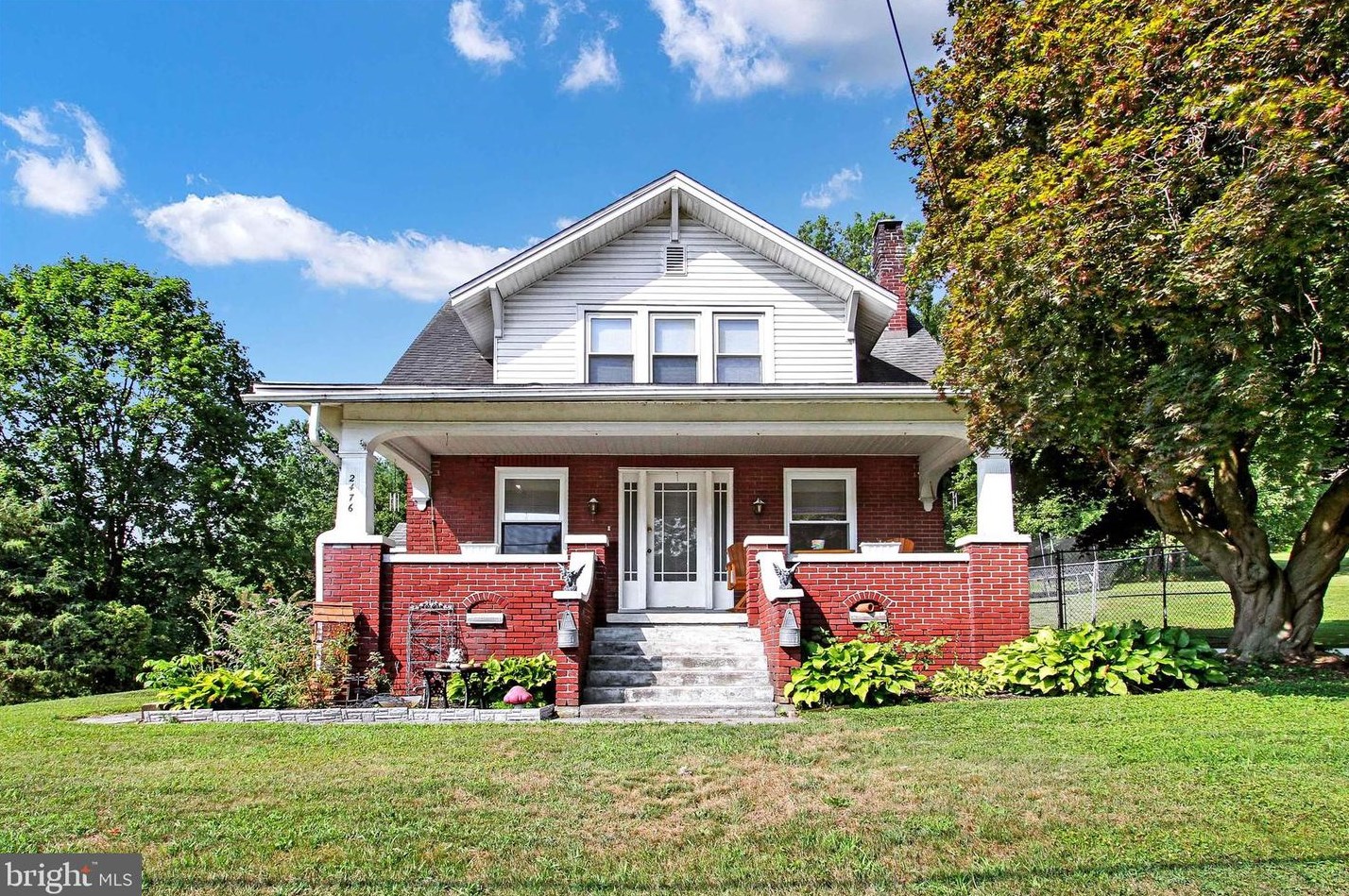 2476 Seven Valleys Rd, Seven Valleys, PA 17360