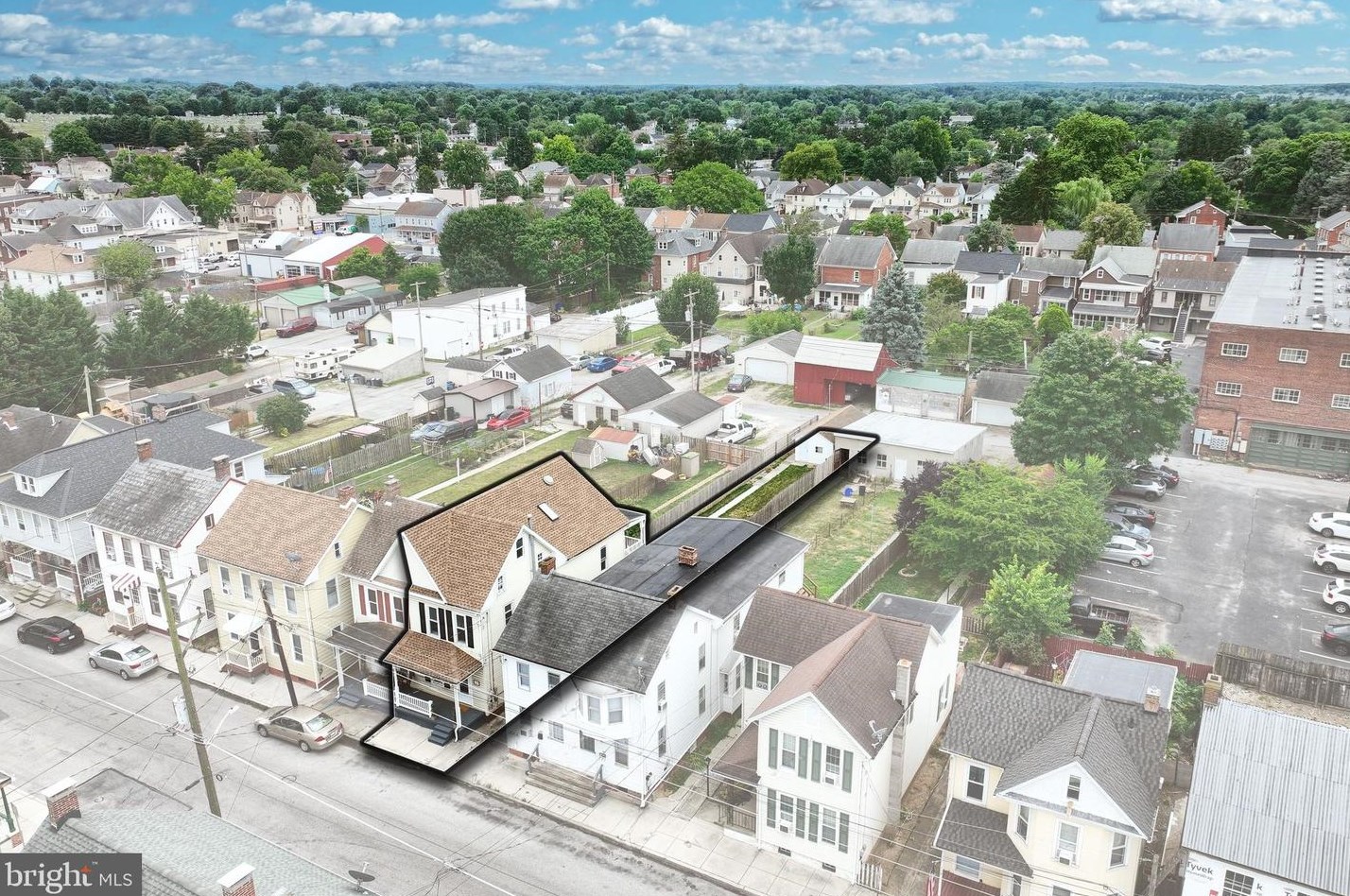 127 Mcallister St, Hanover PA  17331-3325 exterior