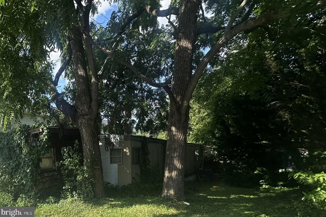 821 Mcallister St, Hanover PA  17331-4141 exterior