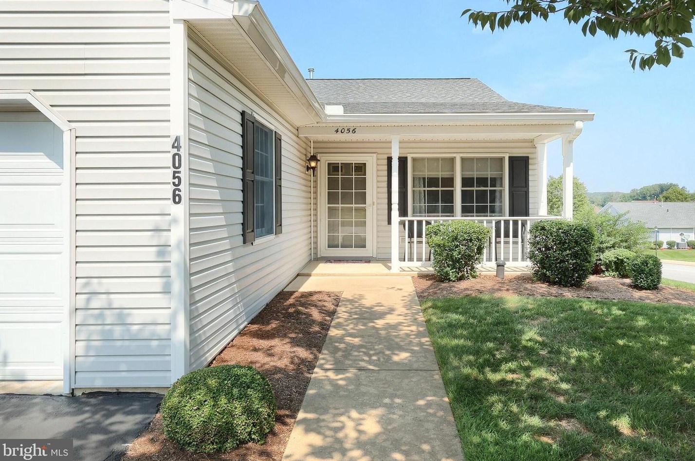 4056 Woodspring Ln #4056, York, PA 17402