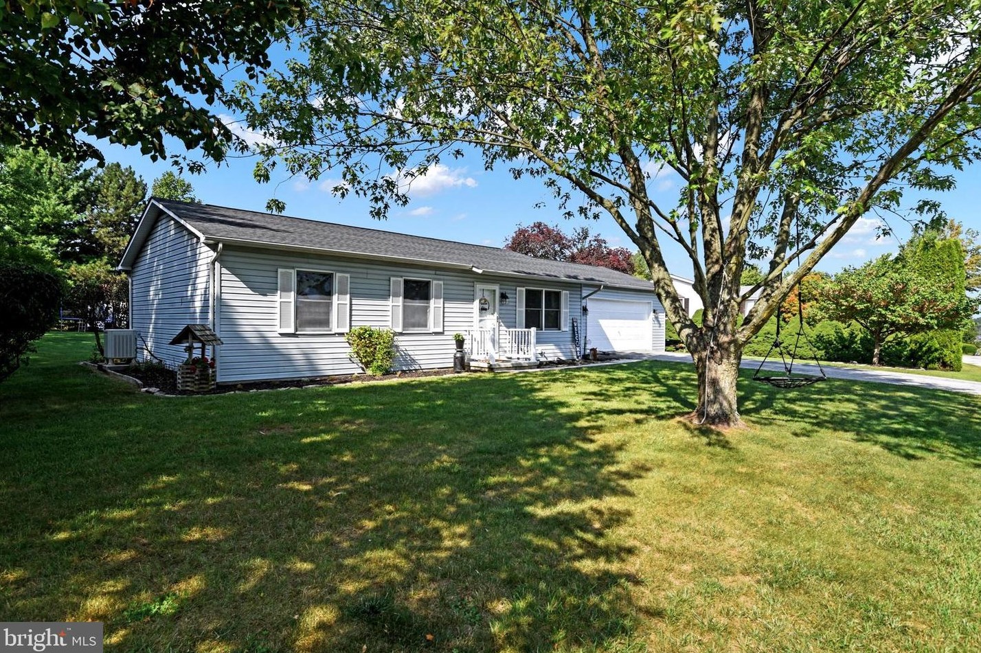 109 Fox Run Rd, Hanover, PA 17331