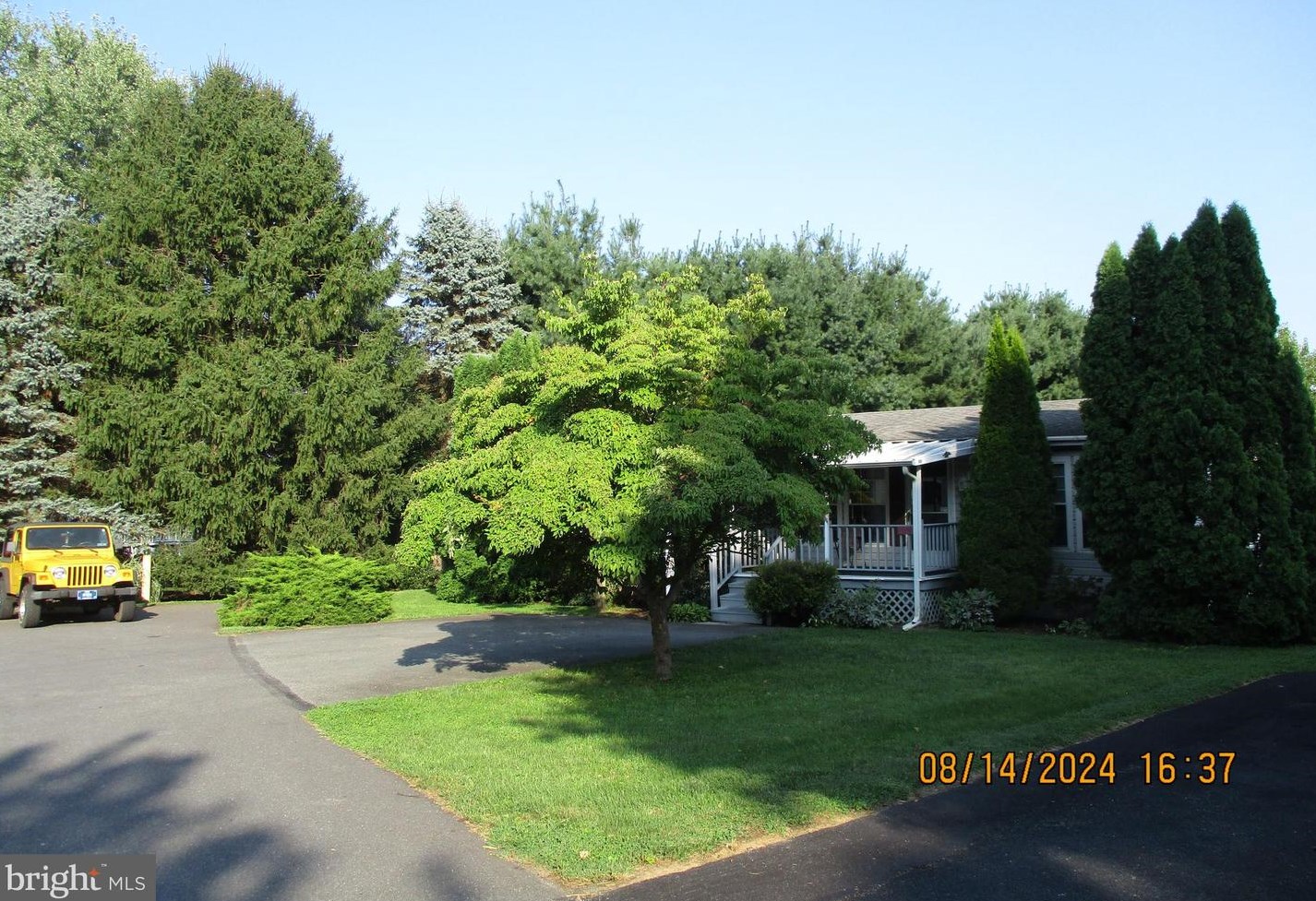 310 Basil Ct, York, PA 17402