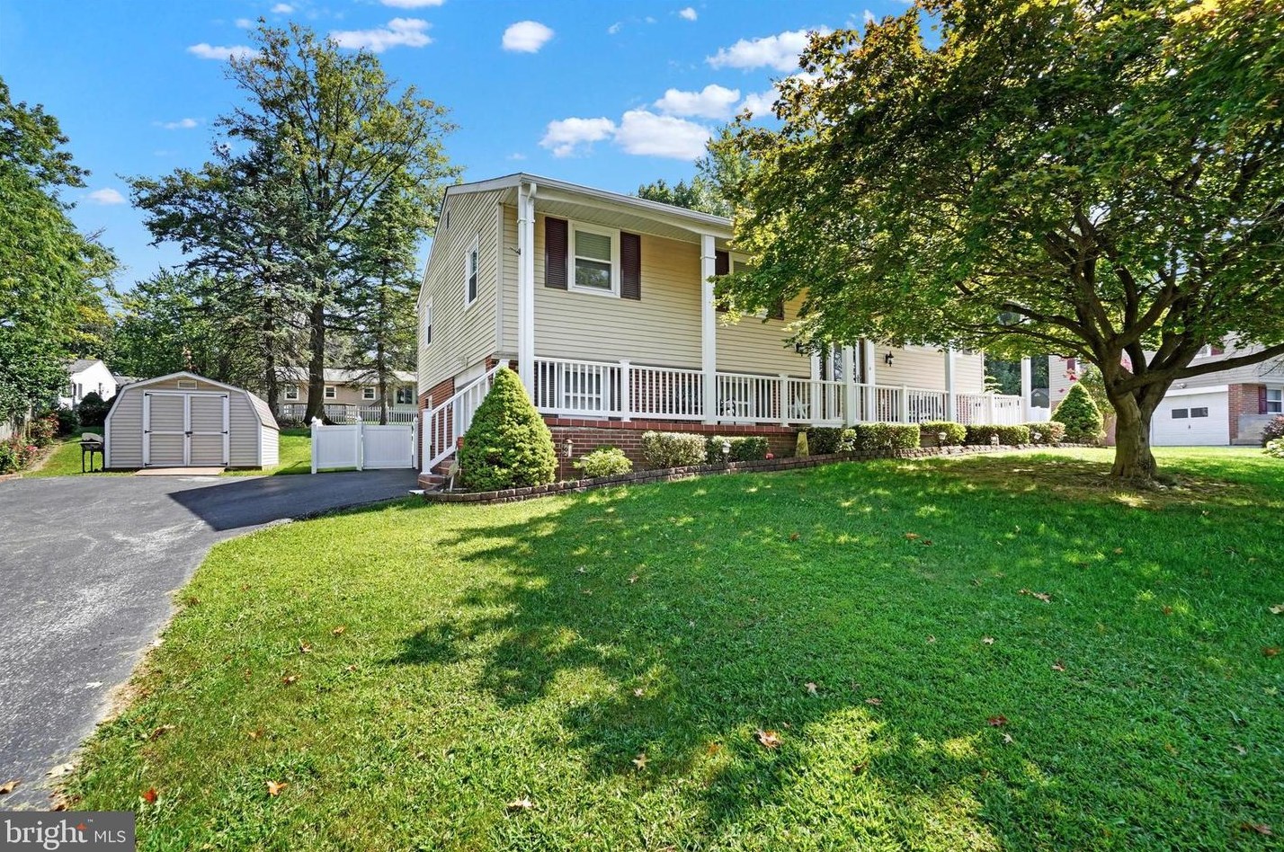 108 Crosswind Dr, Shrewsbury, PA 17361