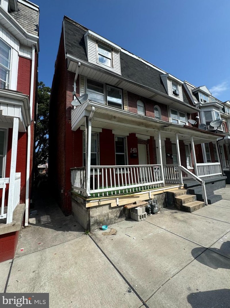 143 W Maple St, York, PA 17401