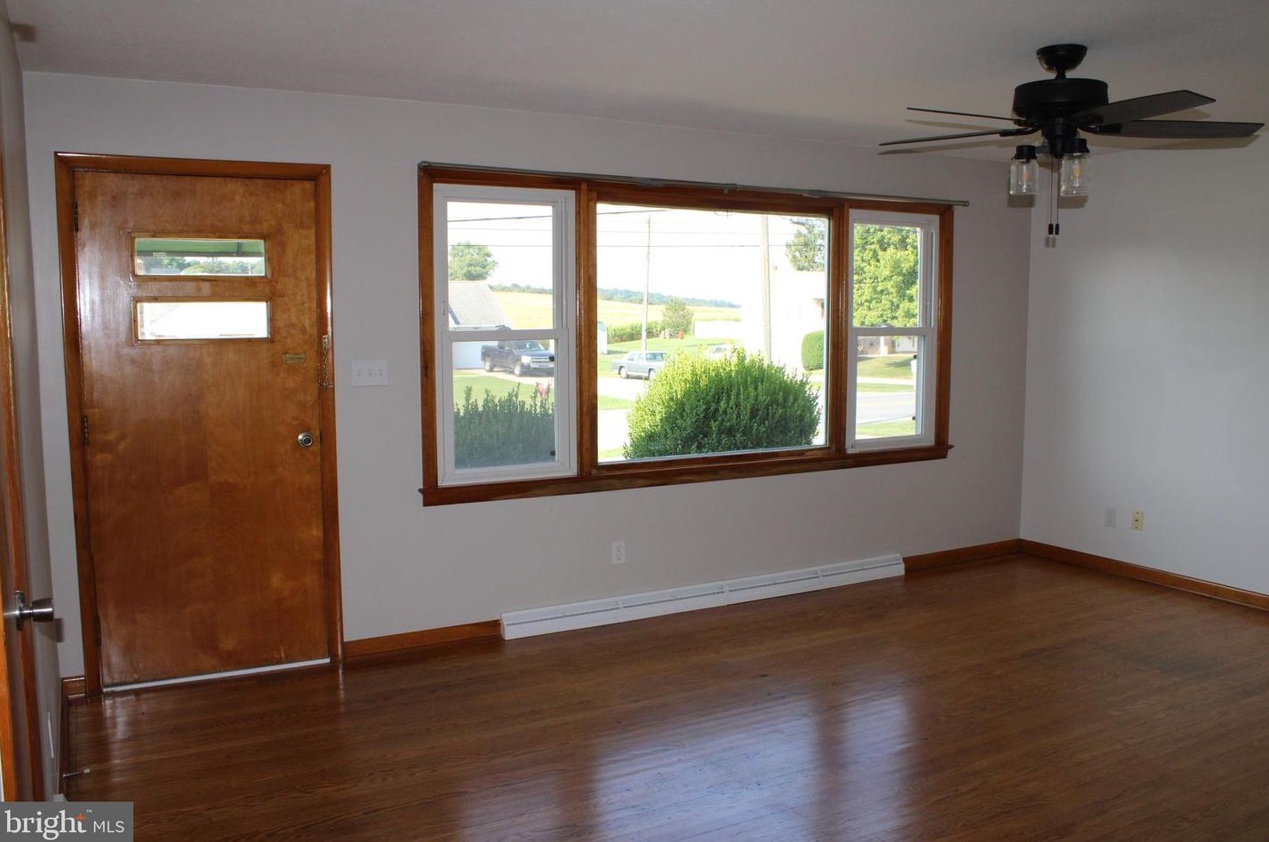 1443 Delta Rd, Red Lion, PA 17356