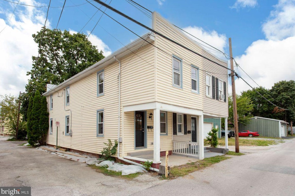 239 Eagle Ave, Hanover, PA 17331
