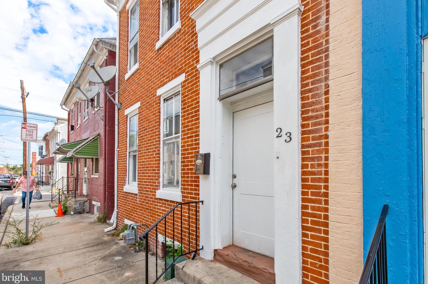 23 Hartley St, York PA  17401-3314 exterior