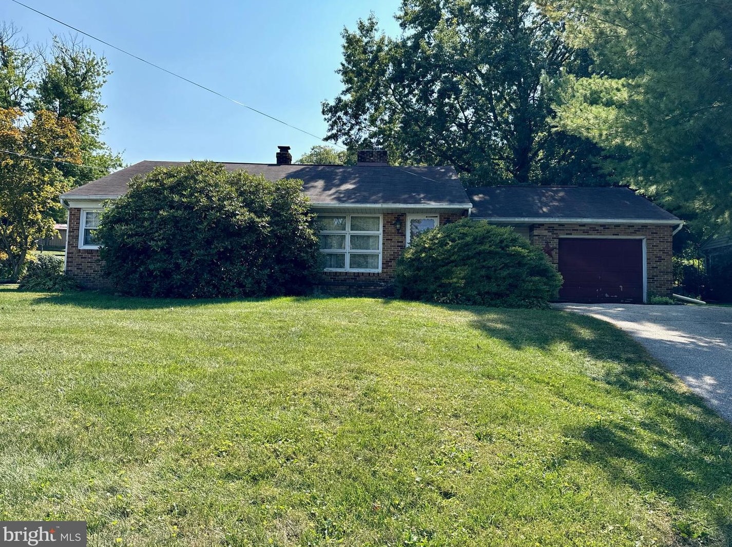 236 W Ore St, Seven Valleys, PA 17360