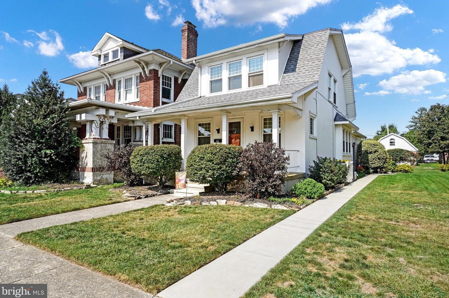 2215 Market St, York, PA 17402-2879