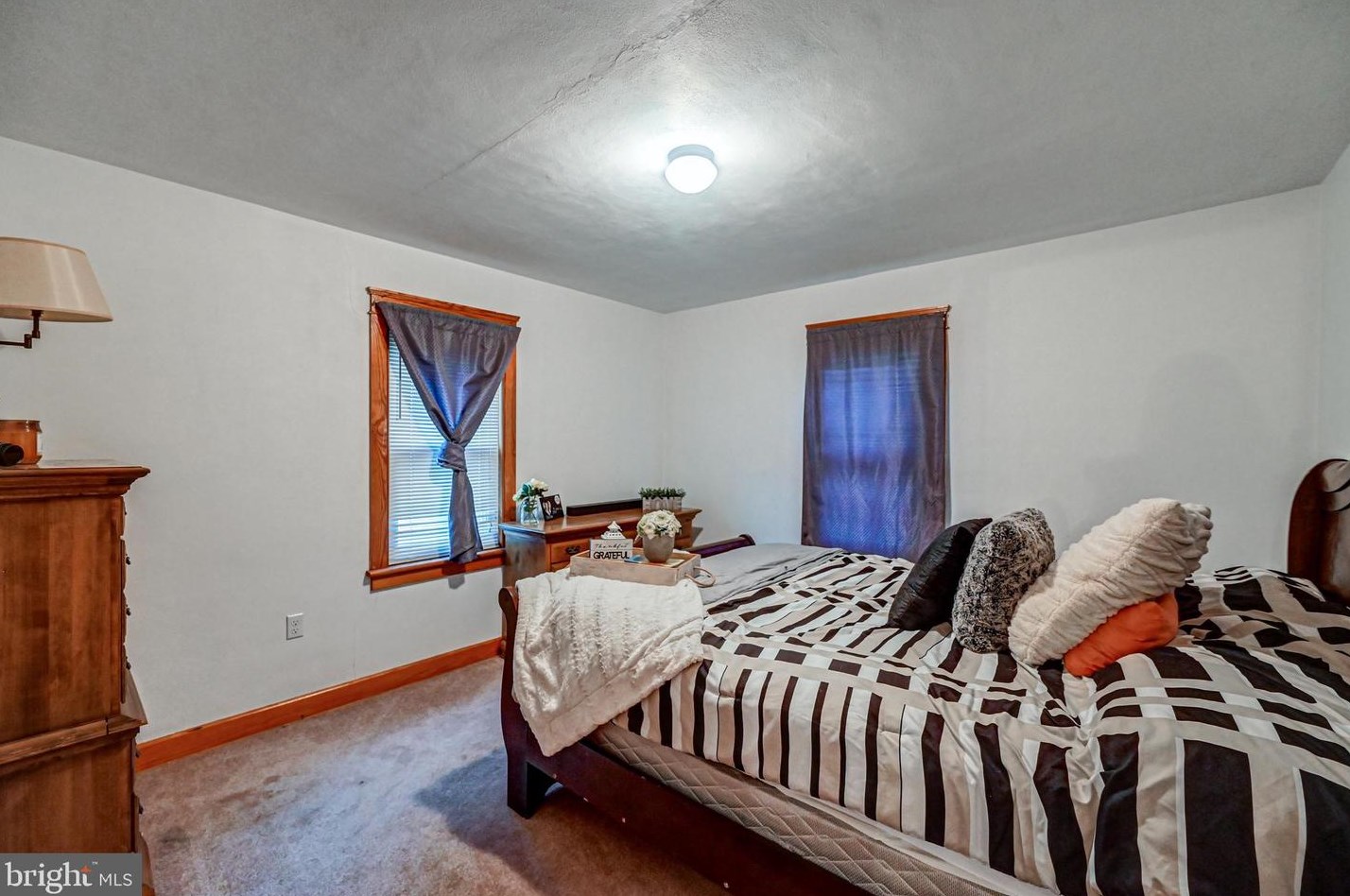 328 Elm Ave, Hanover PA 17331-1906 exterior