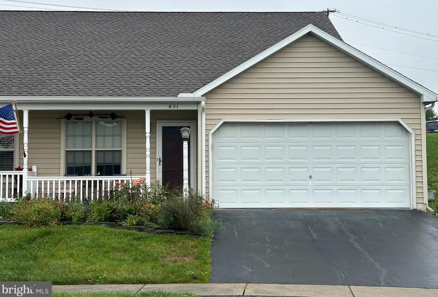 651 Hayley Rd, York, PA 17404