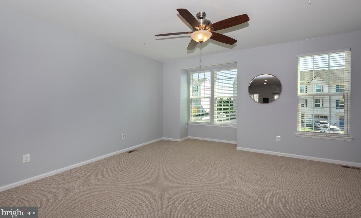 37 Ctr St, Hanover PA 17331-2829 exterior