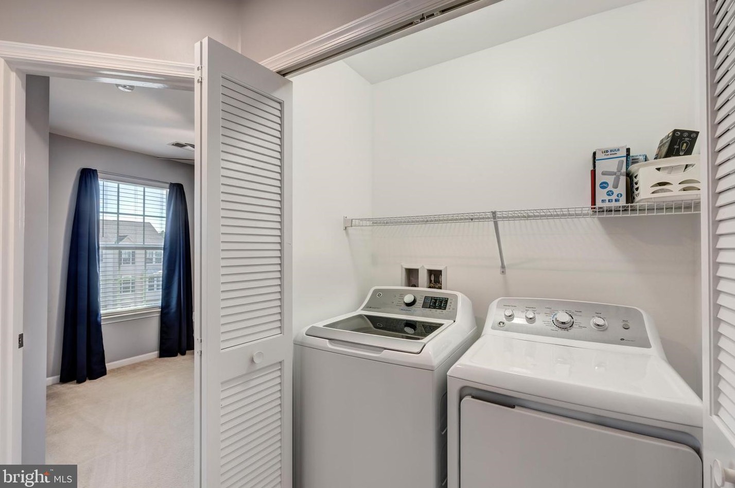 37 Ctr St, Hanover PA 17331-2829 exterior