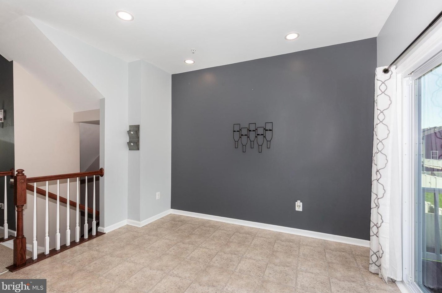 37 Ctr St, Hanover PA 17331-2829 exterior