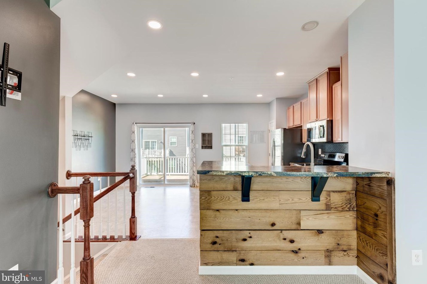 37 Ctr St, Hanover PA 17331-2829 exterior