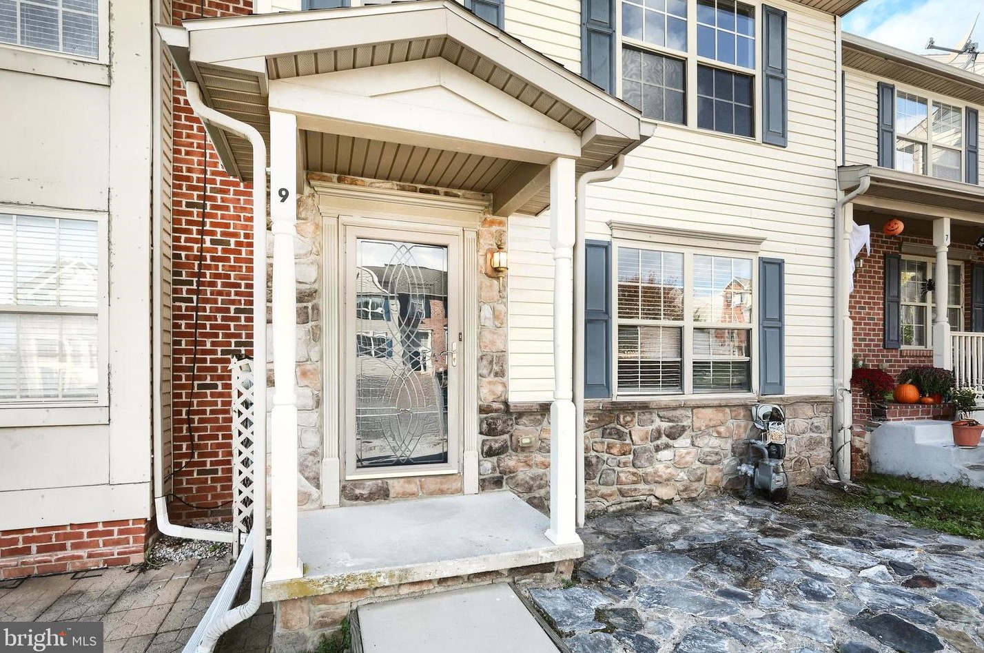 9 Zachary Dr, Hanover, PA 17331