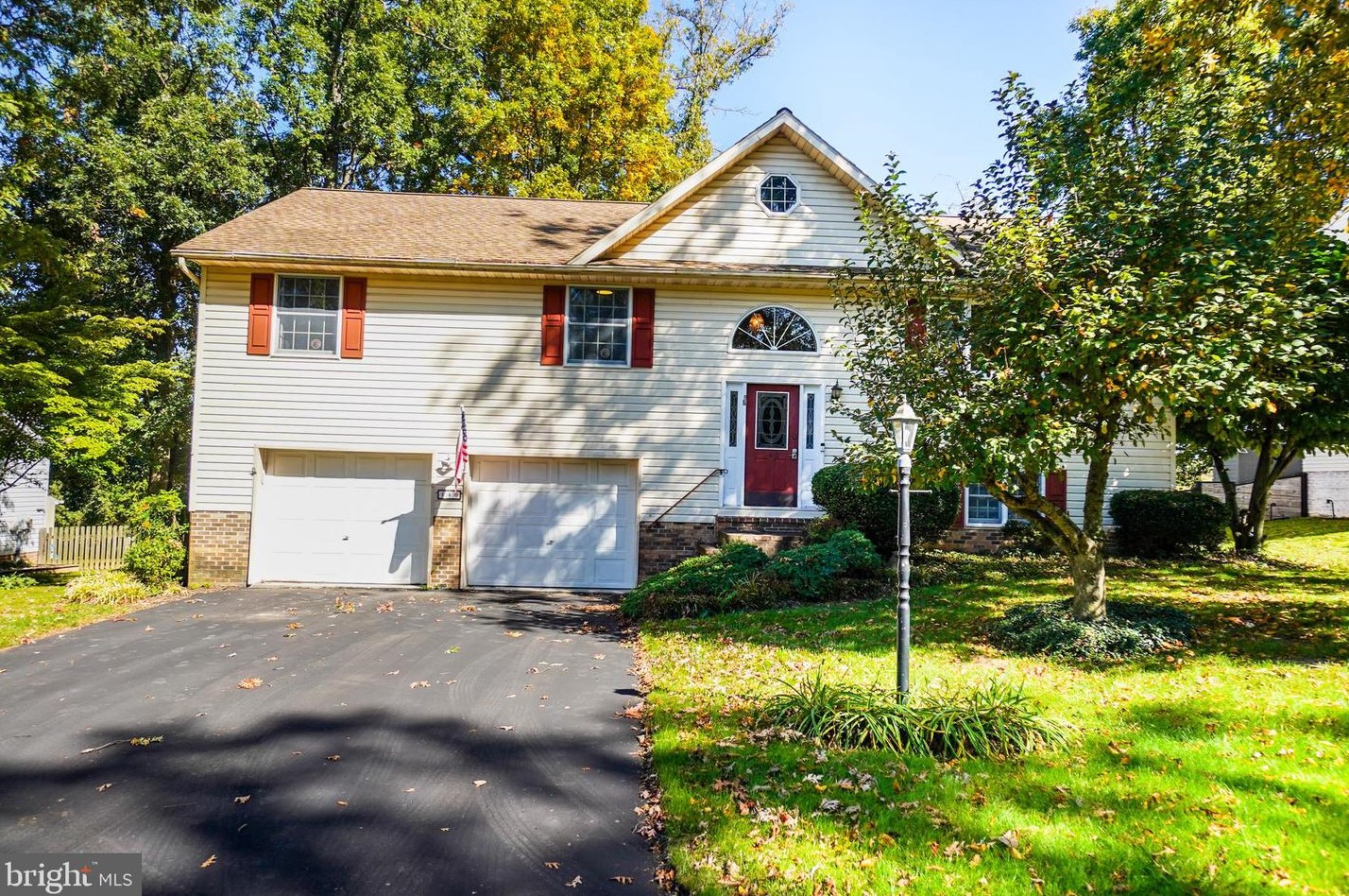 140 Northview Dr, Hanover, PA 17331