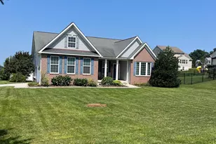 11 Joshua Dr, Hanover, PA 17331 - Photo 2