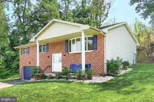 1298 Toann Rd, York, PA 17403 - Photo 2