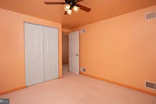 755 Robin Hill Cir, York, PA 17404 - Photo 34