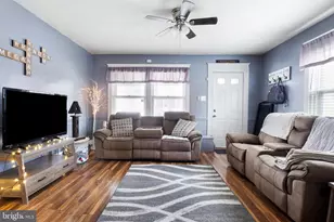 39 S Sumner St, York, PA 17404 - Photo 4