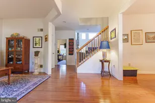 1675 Hampden Dr, York, PA 17408 - Photo 4