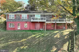 150 E Ridge Ave, Glen Rock, PA 17327 - Photo 6