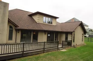 889 Heritage Hills Dr, York, PA 17402 - Photo 2