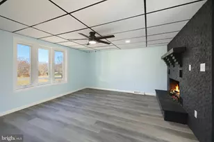 9446 E Springfield Rd, Seven Valleys, PA 17360 - Photo 20