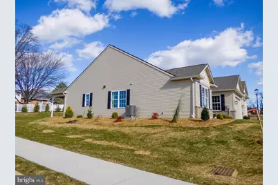 616 Bluff Stone Drive, York, PA 17402 - Photo 2