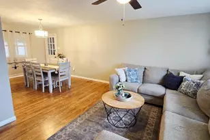 2417 Berkshire Ln, Dover, PA 17315 - Photo 4