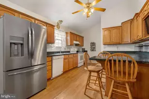 22 Center St Rear, Hanover, PA 17331 - Photo 6