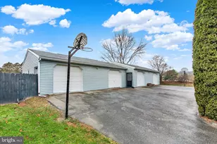 9230 Orchard Rd, Spring Grove, PA 17362 - Photo 2