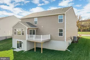 6324 Liam Dr, Spring Grove, PA 17362 - Photo 4