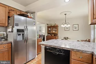 160 Greenleaf Rd, York, PA 17406 - Photo 12