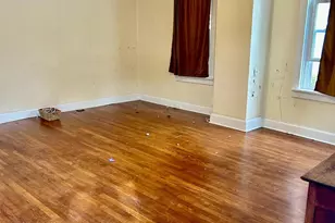 9 W Pennsylvania Ave, Stewartstown, PA 17363 - Photo 10