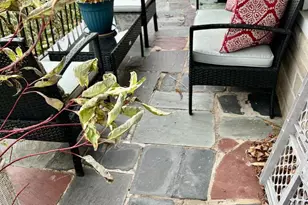 9 W Pennsylvania Ave, Stewartstown, PA 17363 - Photo 2