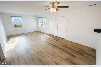 1012 Village Way #1012, York, PA 17404 - Photo 14