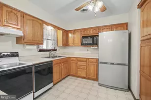 5680 Crone Rd, Dover, PA 17315 - Photo 16