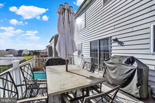 345 Torrey Pines Dr, Mount Wolf, PA 17347 - Photo 22