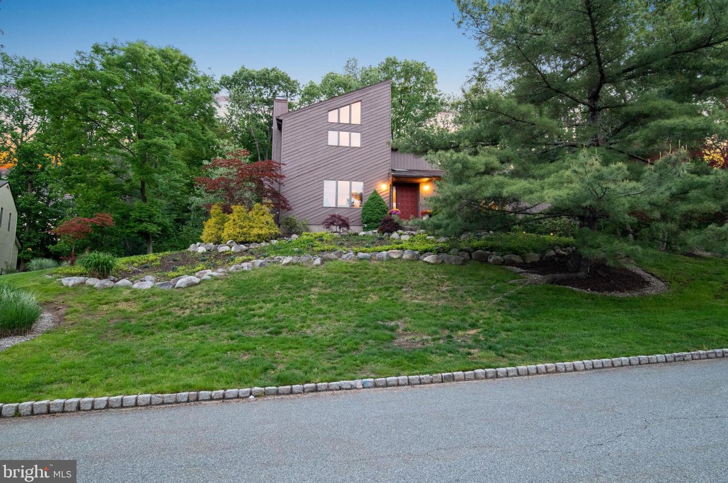 10 Litchult, Mahwah, NJ 07430