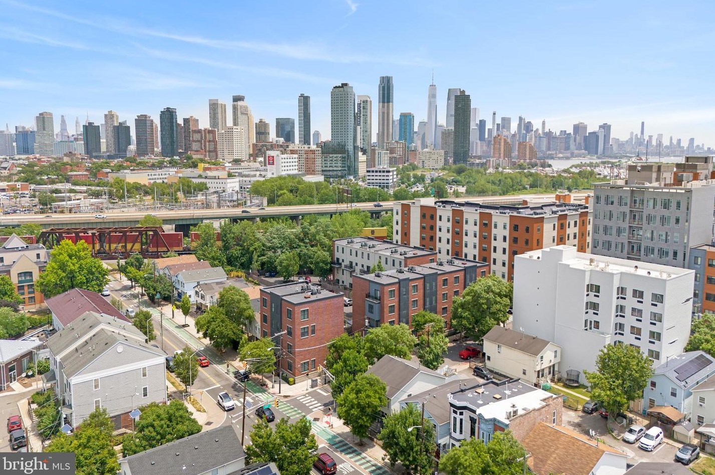 446 Pacific Ave, Jersey City, NJ 07304-3792