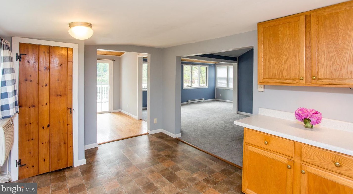 149 Byram Ln, Stockton NJ  08559-1825 exterior