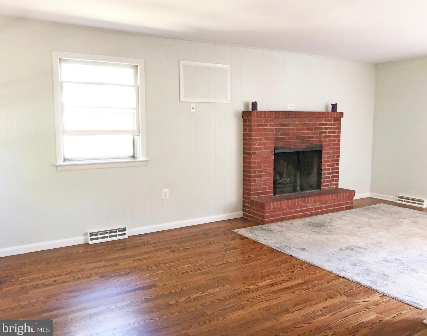 21 Lake Dr, West Amwell NJ  08530-2705 exterior