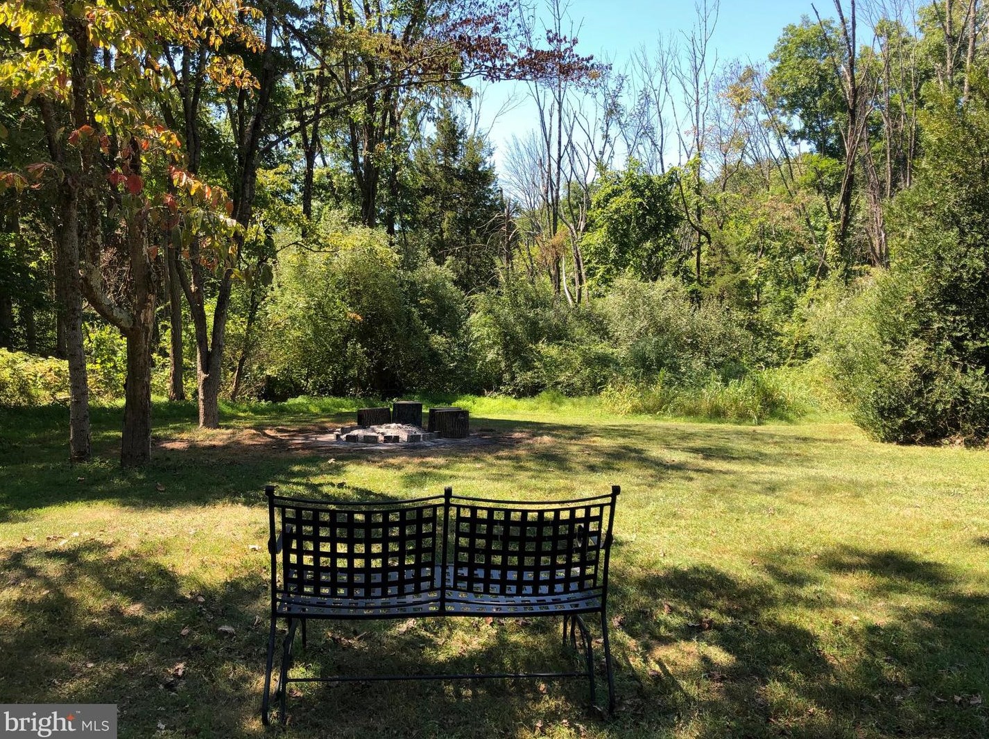 21 Lake Dr, West Amwell NJ  08530-2705 exterior